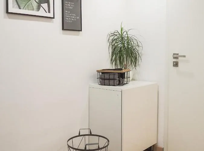 Apartman Stylische In Ruhiger Lage, Sehr Messenah Laatzen